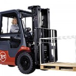 עבודה קלה עם מלגזה איכותית