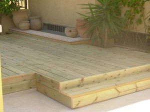 דק אורן, דק מעץ אורן